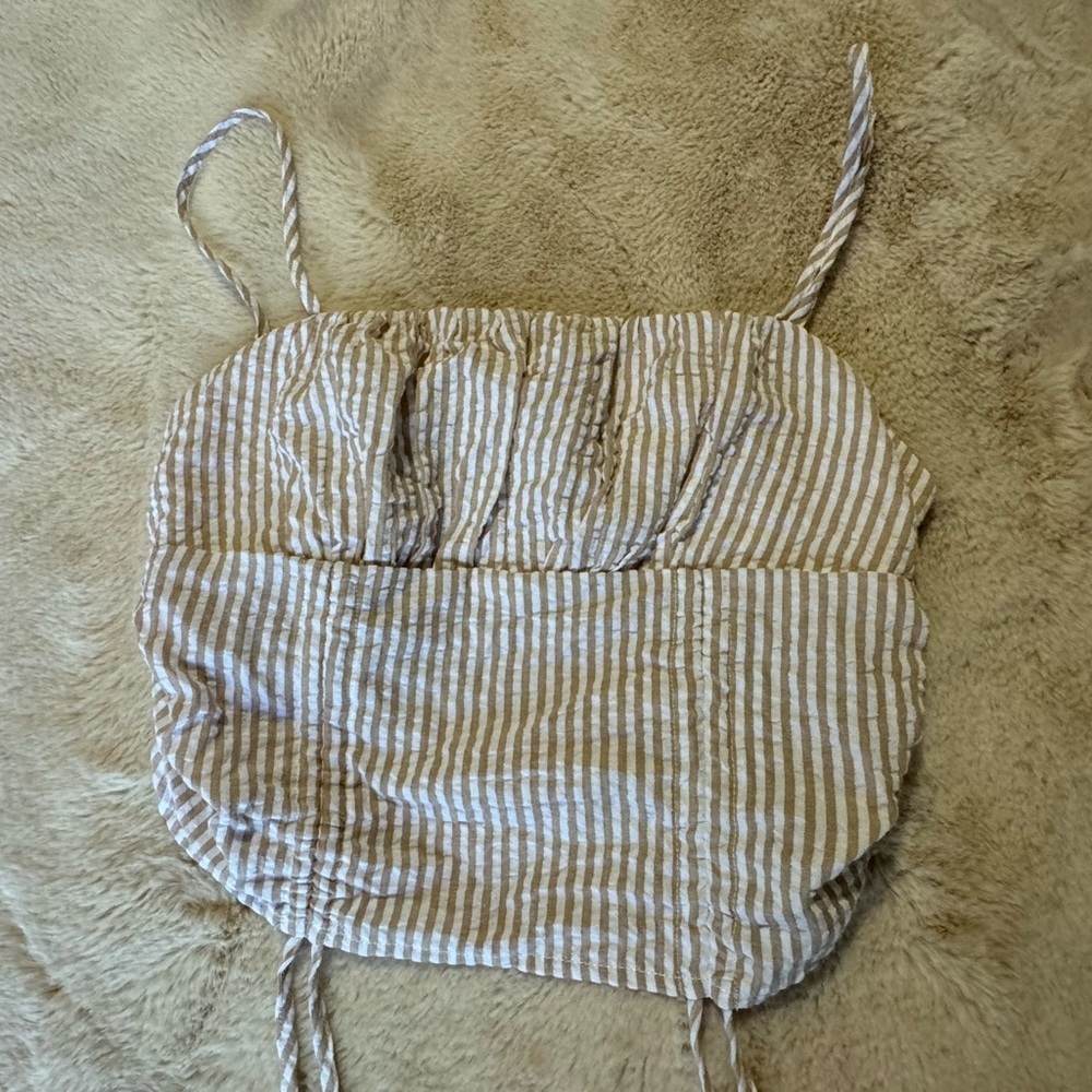 HYFVE adjustable cropped tank. Size M